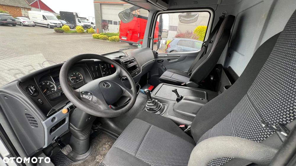 Mercedes-Benz ATEGO 813 EURO 5 CHŁODNIA HAKOWA KONTENER IZOTERMA - 16