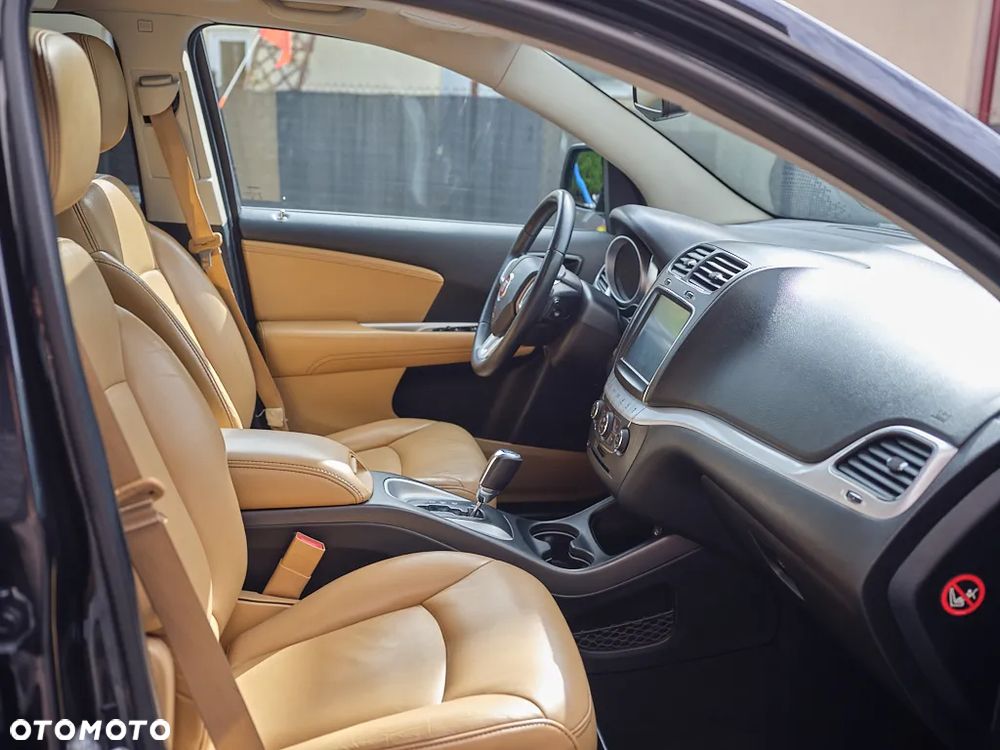 Fiat Freemont 2.0 Multijet Black Code AWD - 26