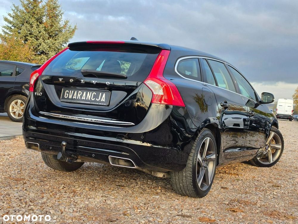 Volvo V60 D6 AWD Plug-in Hybrid Summum - 20