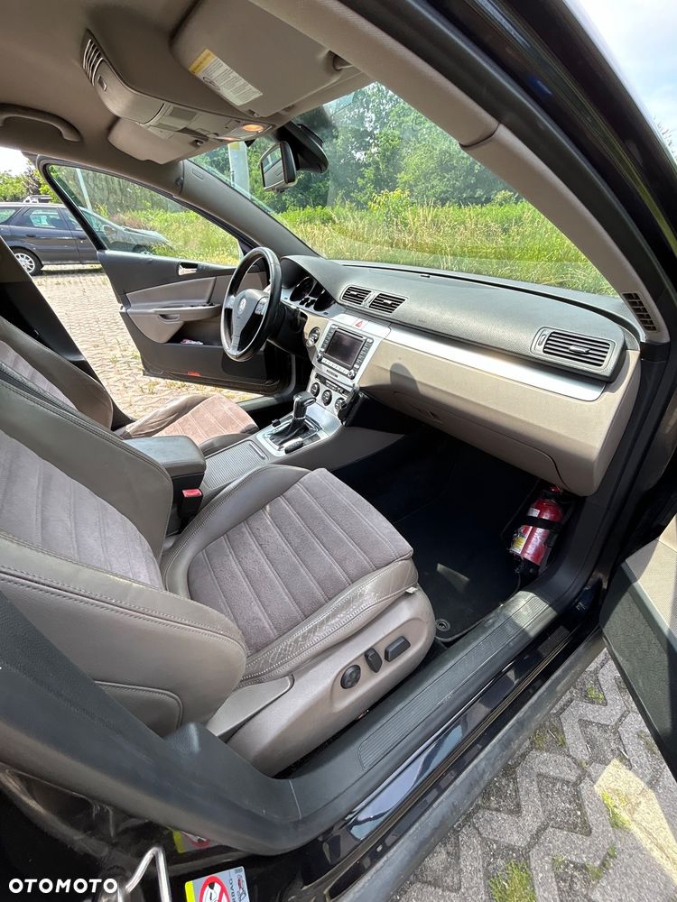 Volkswagen Passat - 6