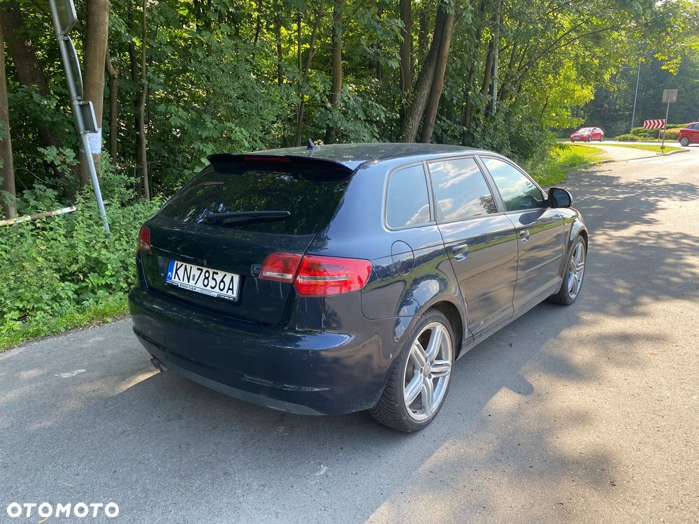 Audi A3 Sportback 2.0 TDI DPF S tronic Ambiente - 4