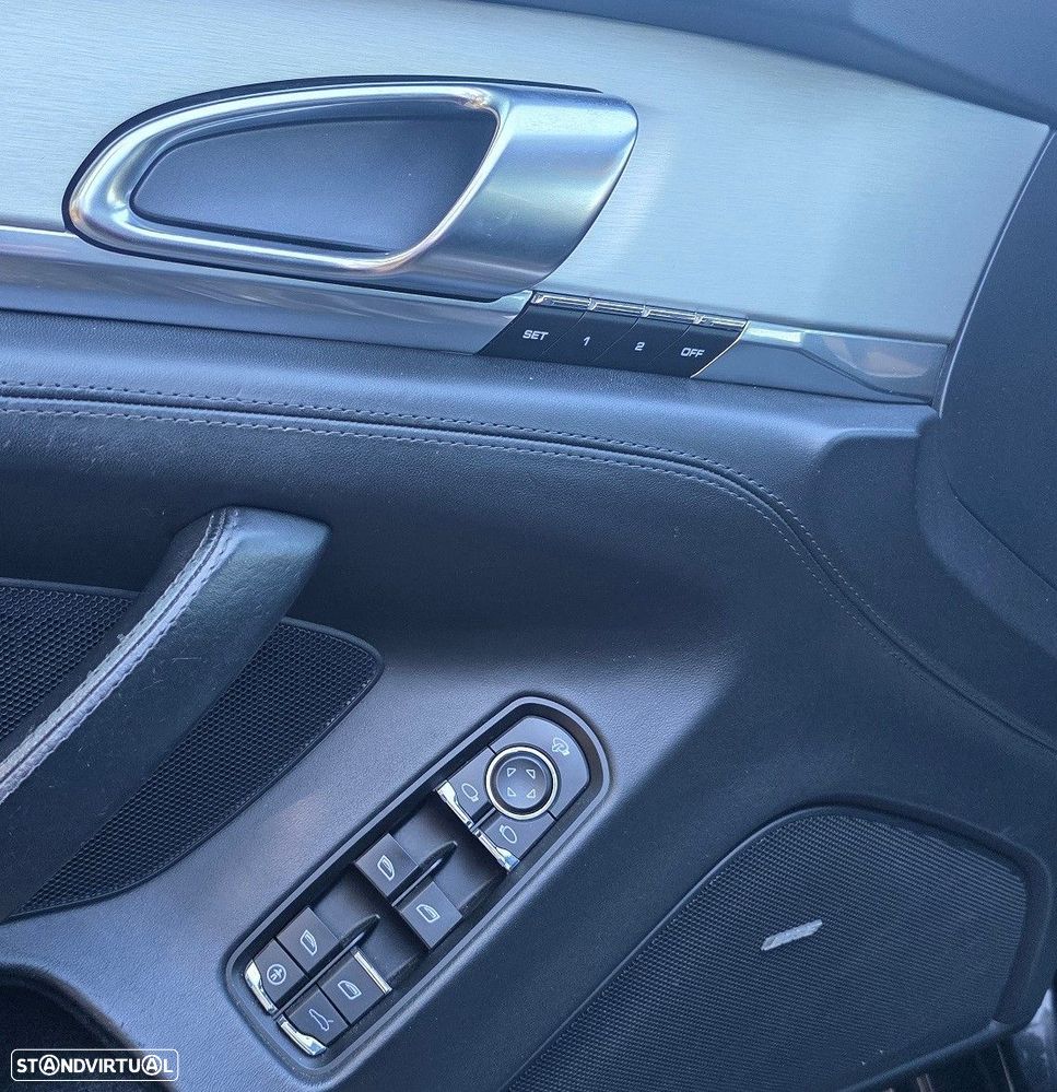 Porsche Panamera 3.0 V6 - 7
