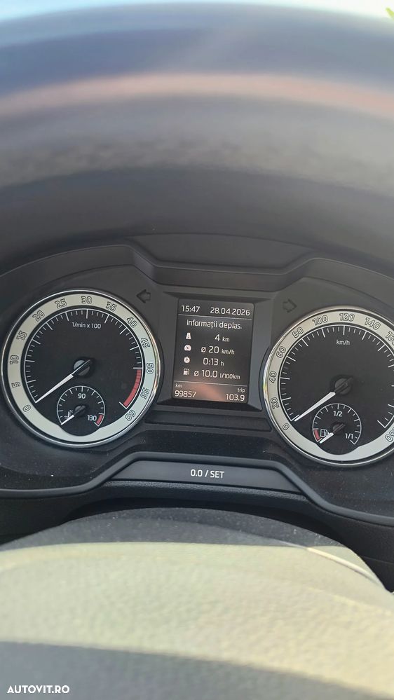 Skoda Octavia - 8