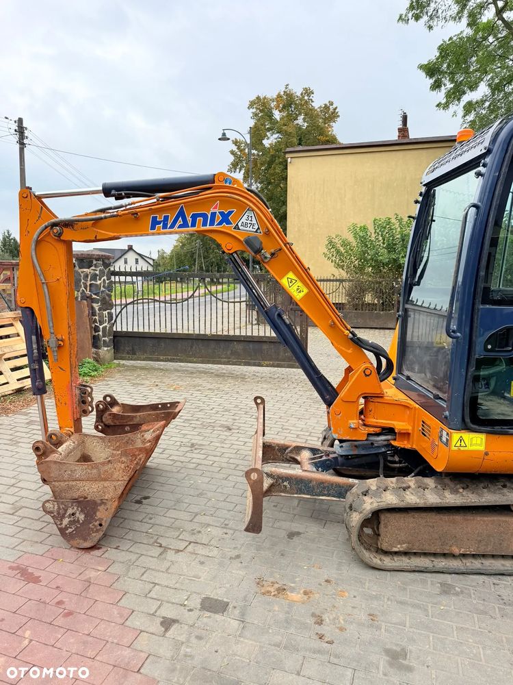 Hanix H26C - 20