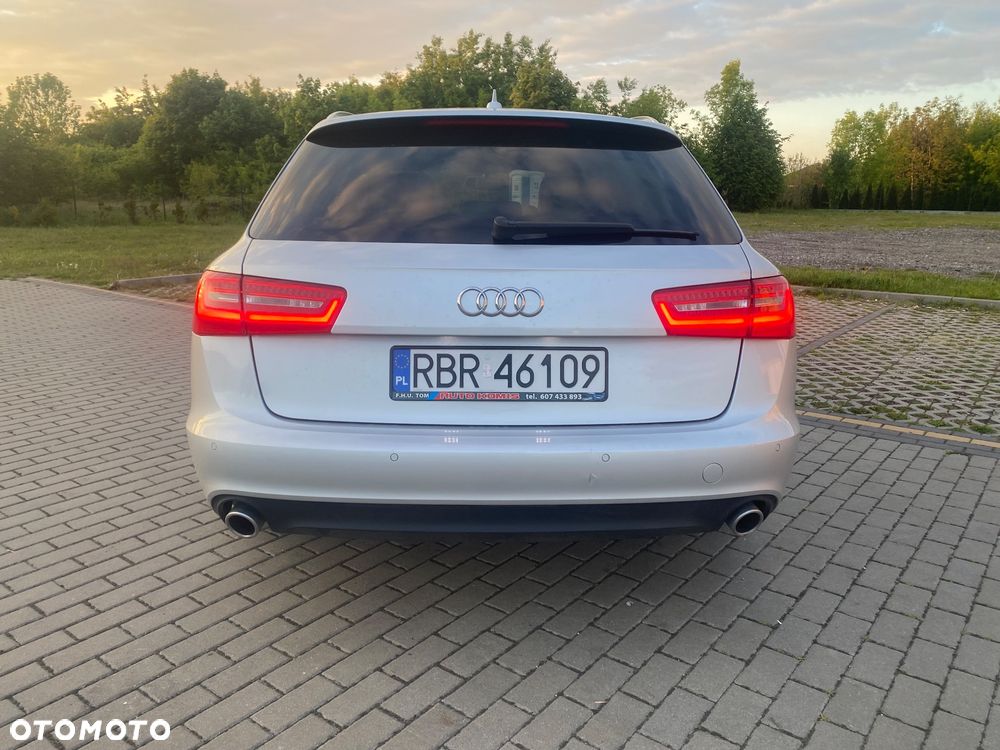 Audi A6 - 4