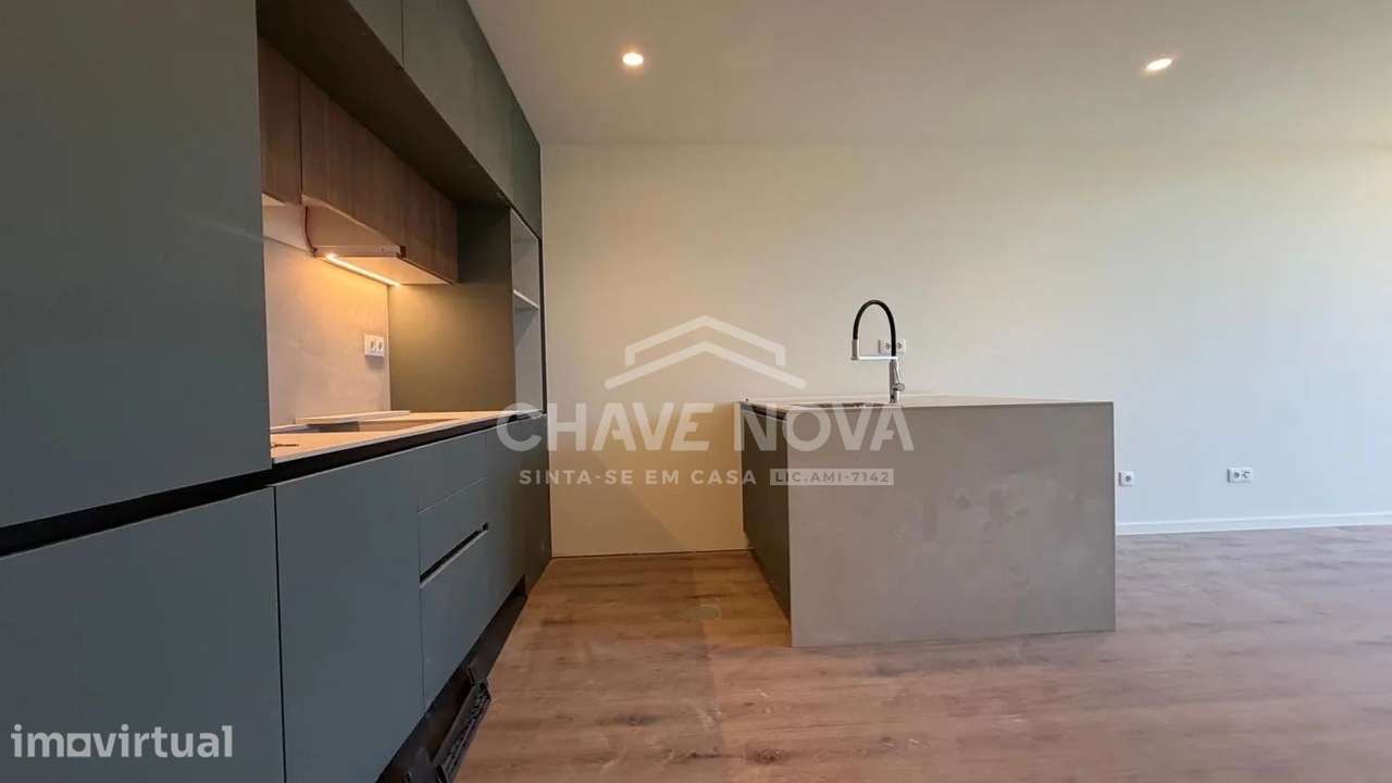 Apartamento T1 NOVO Varanda Garagem Gym CO - Grande imagem: 4/10