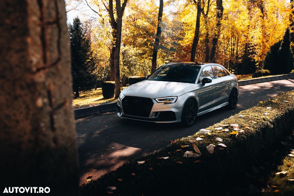 Audi RS3 - 1