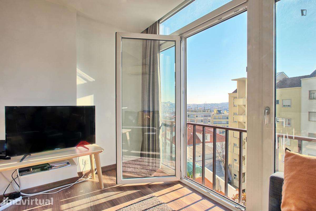Apartamento com 1 quartos - localizado em Arroios Lisbon - Grande imagem: 4/24