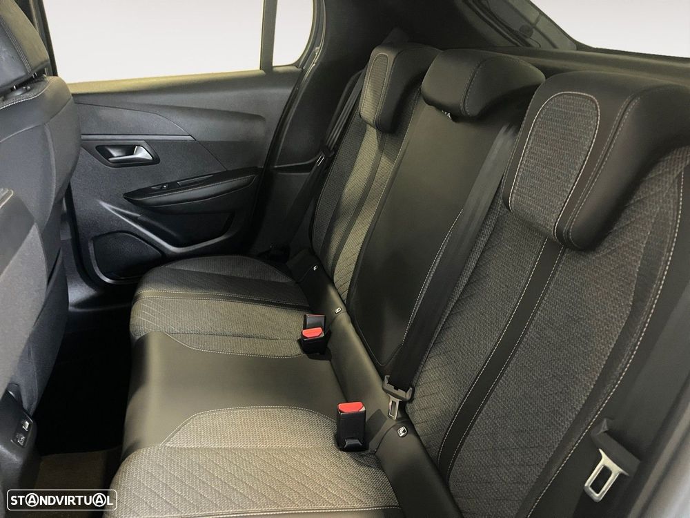 Peugeot 208 1.2 PureTech Allure - 13