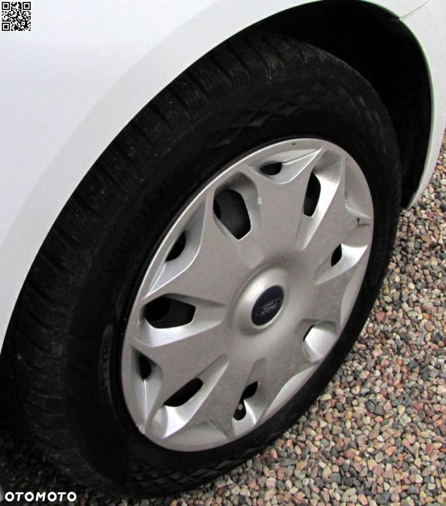 Ford Transit Connect - 19