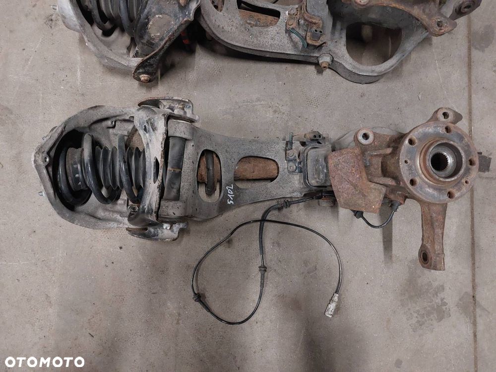 AMORTYZATOR SPRĘŻYNA ZWROTNICA LEWY PRZÓD PRAWY PRZÓD PEUGEOT 407 I 2.7 HDI - 11