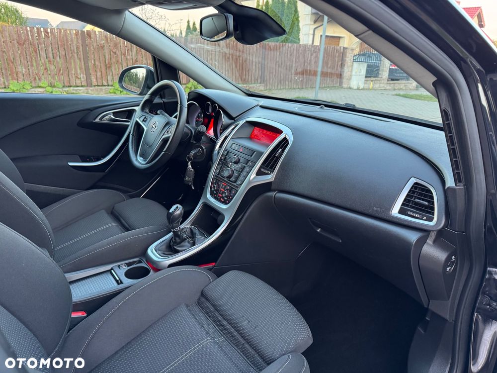 Opel Astra 1.4 Turbo Edition - 30