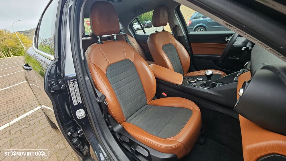 Alfa Romeo Giulia 2.2 D Super - 33