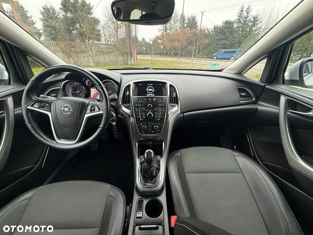 Opel Astra 1.4 Turbo Innovation - 22