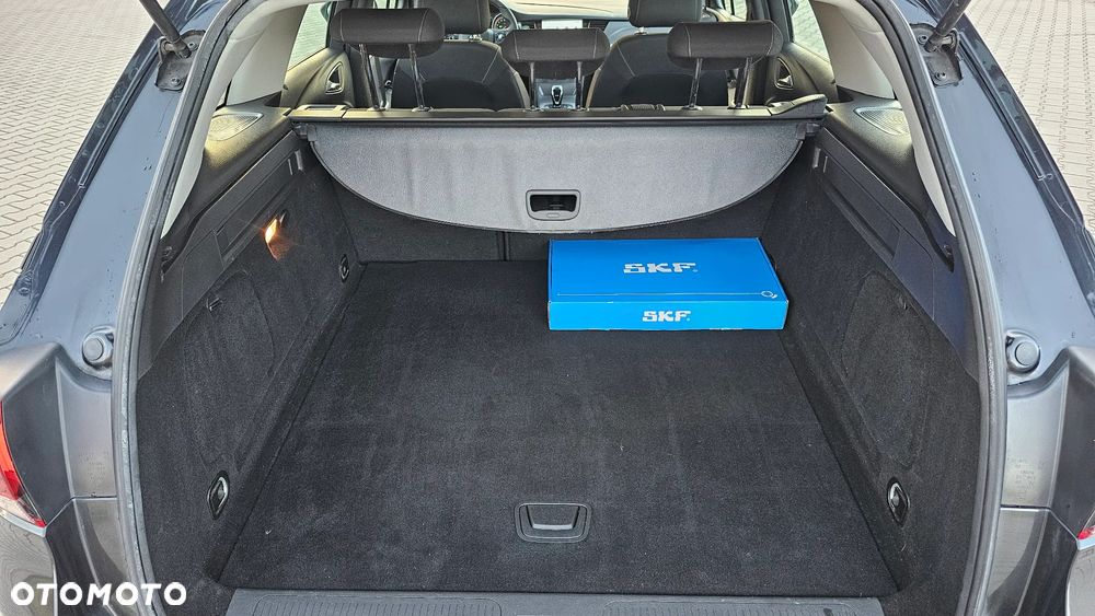 Opel Astra 1.4 Turbo Business - 24