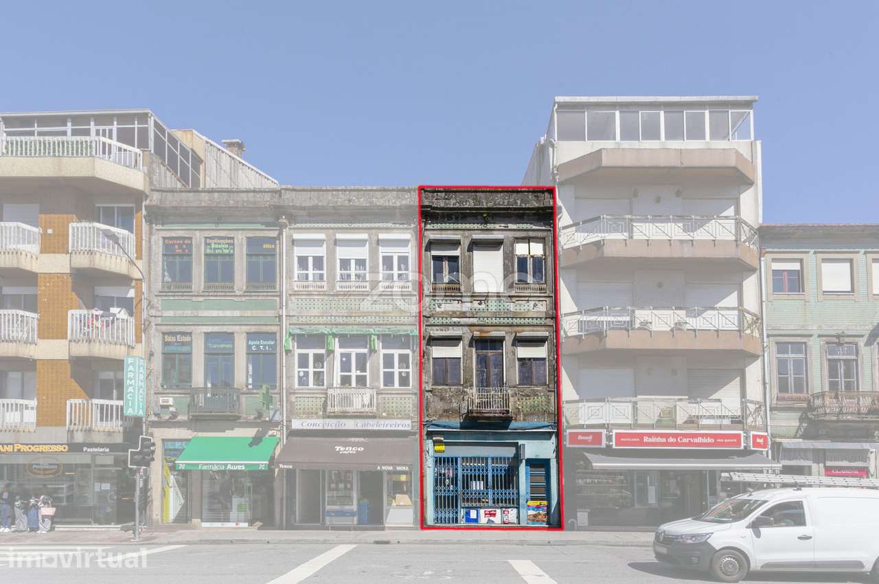 Edifício para reabilitação no Carvalhido, Cedofeita, Porto - Grande imagem: 2/45