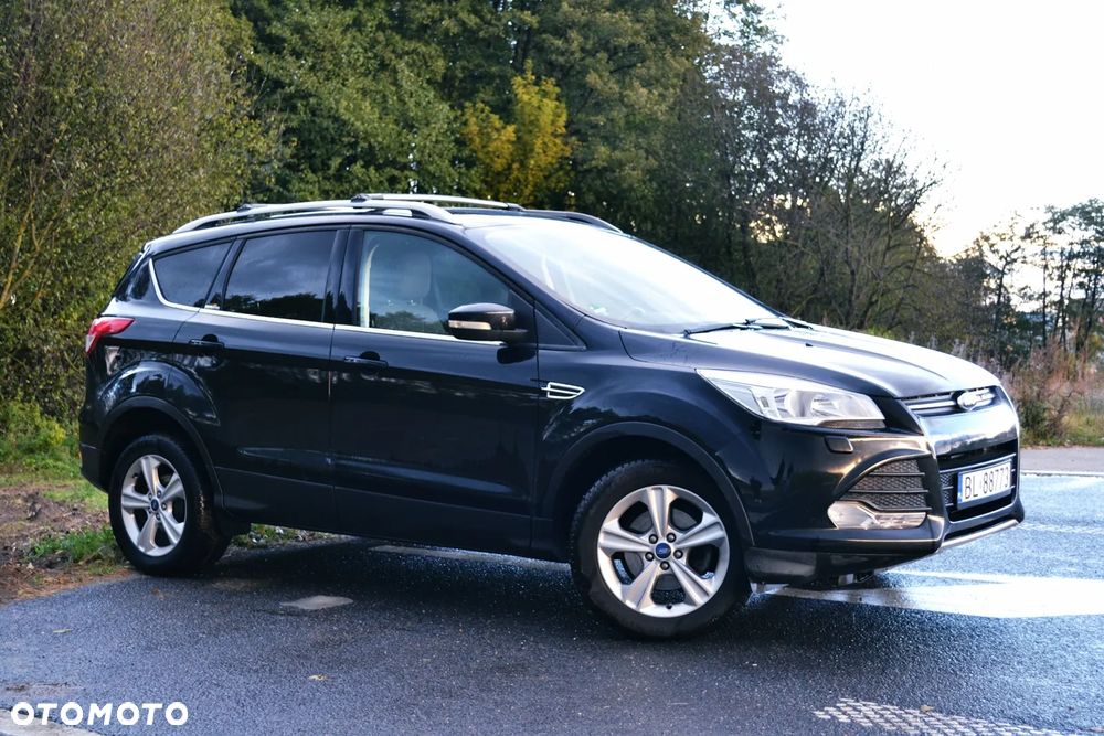 Ford Kuga 1.6 EcoBoost 2x4 Trend - 3