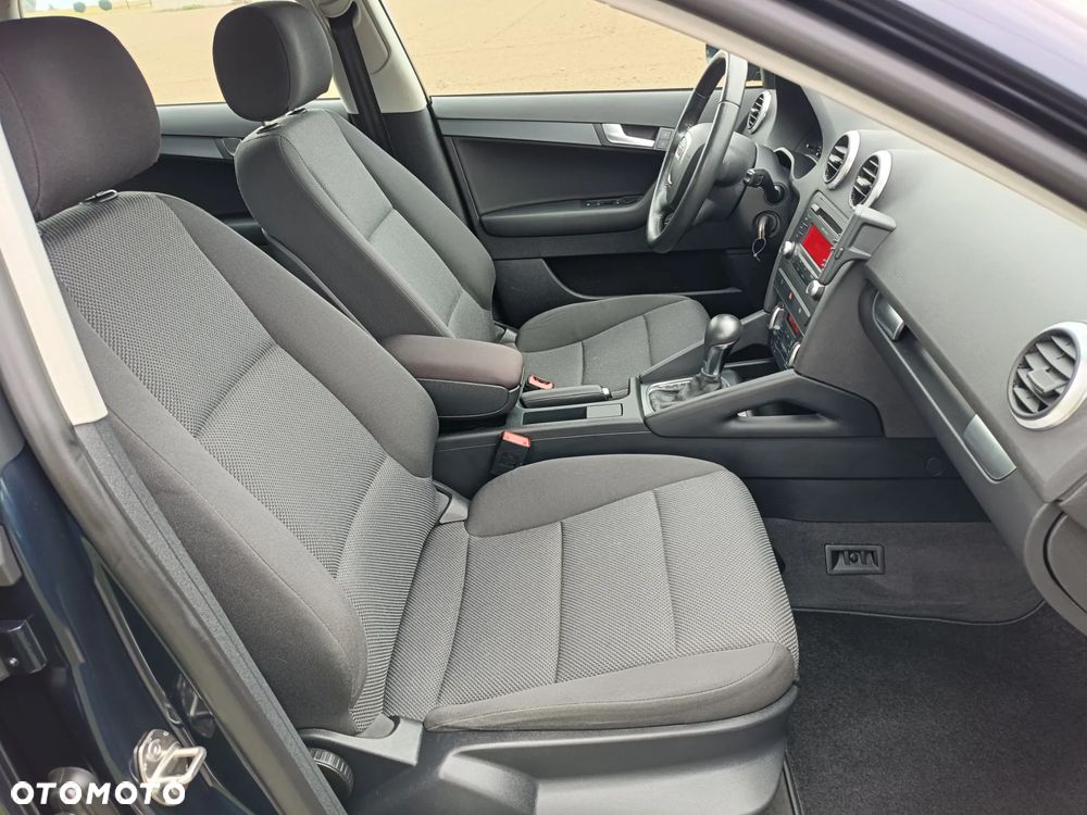 Audi A3 Sportback - 23