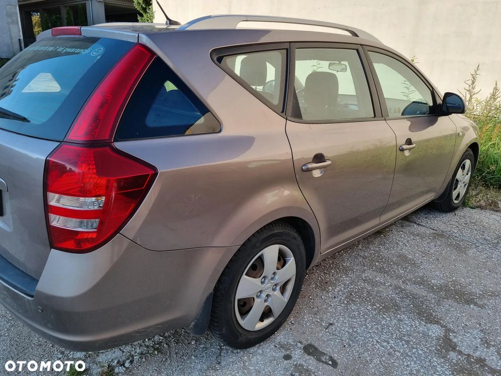 Kia Ceed 1.6 Crdi Comfort - 5