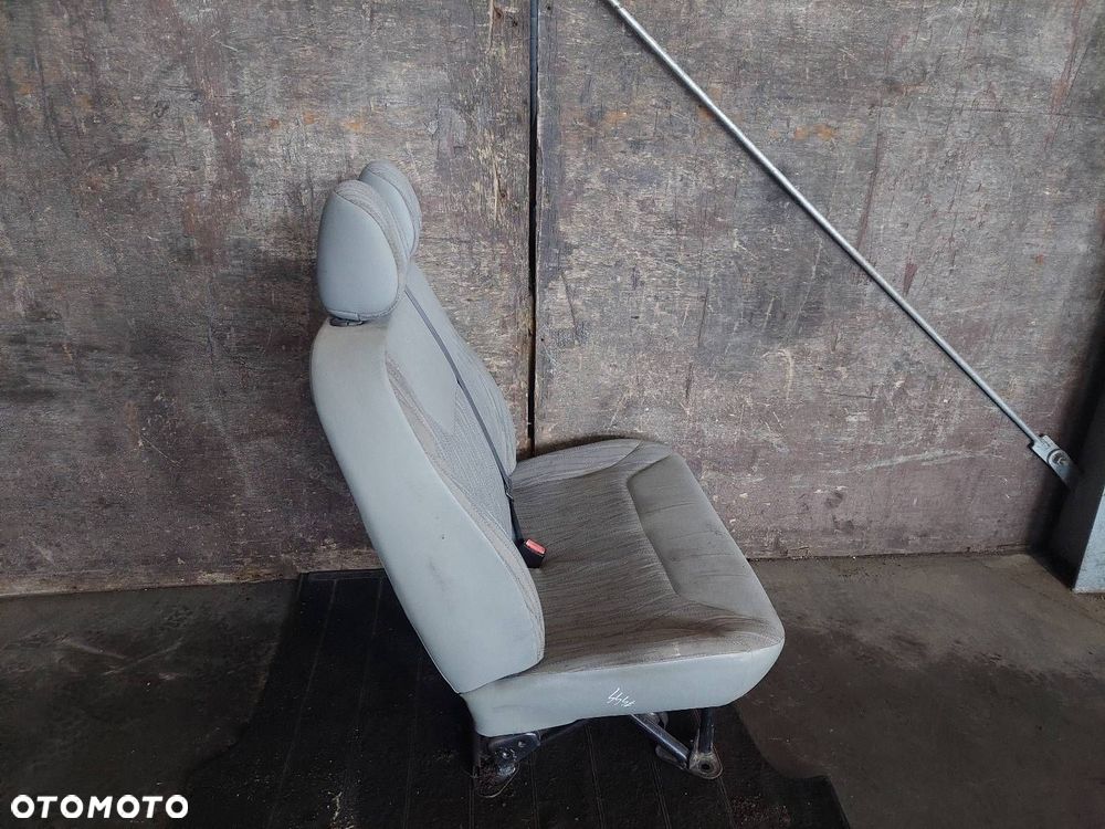 FOTEL PASAŻERA PODWÓJNY PASAŻERA PRIMASTAR I TRAFIC VIVARO - 2