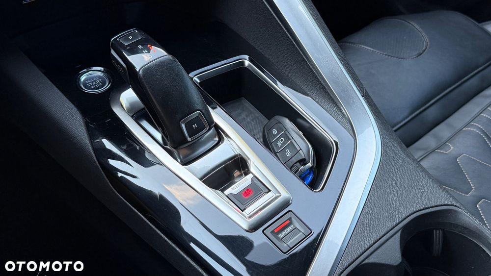 Peugeot 3008 BlueHDi 180 Stop & Start EAT8 GT - 34