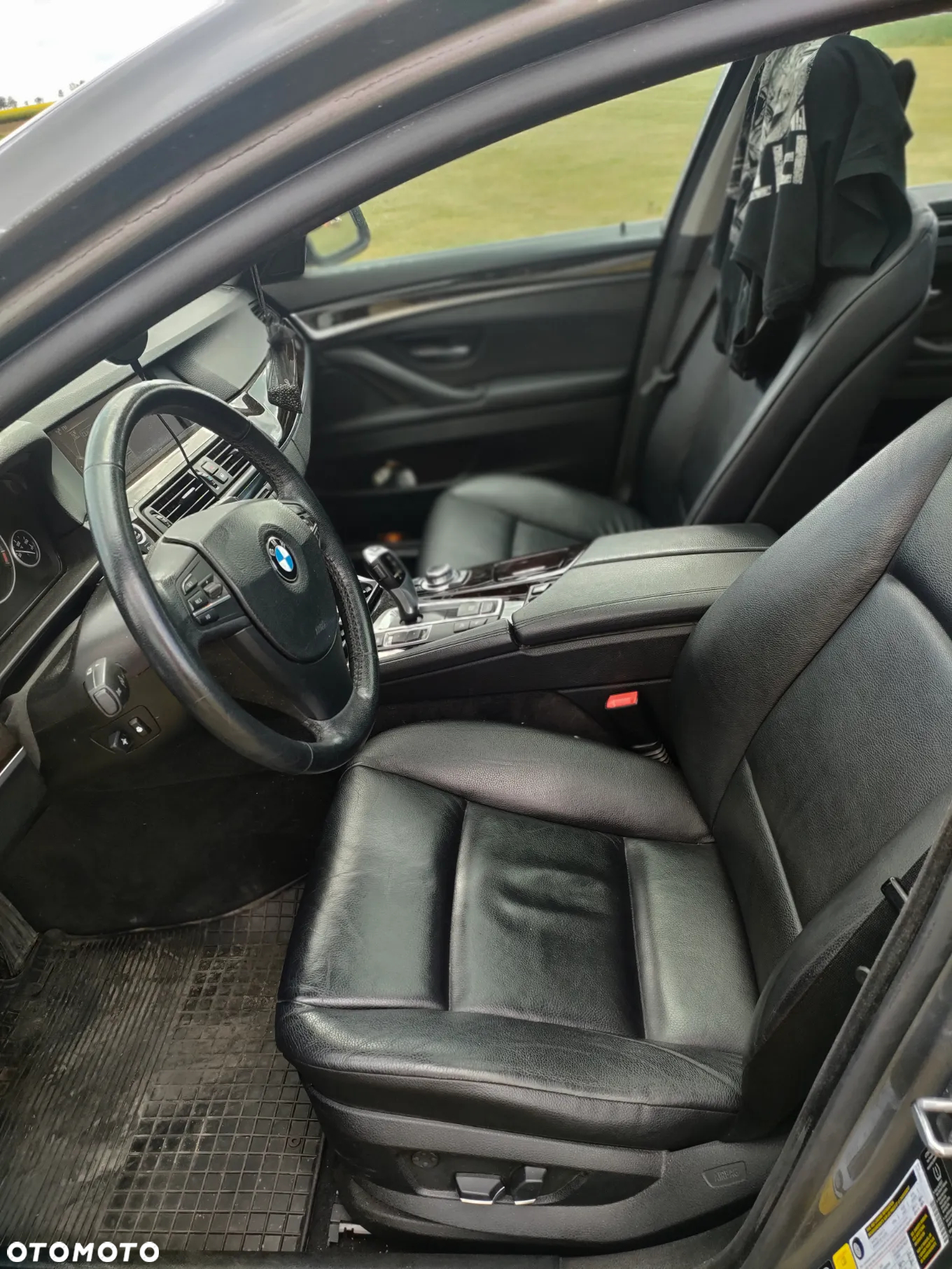 BMW Seria 5 528i xDrive - 17