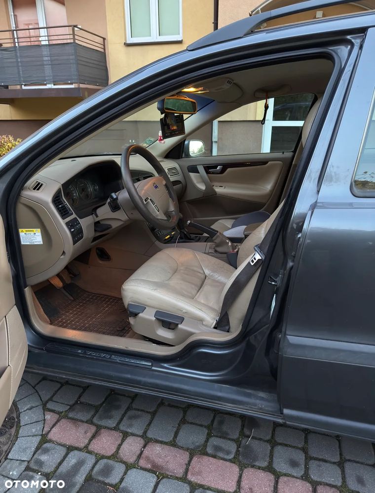 Volvo V70 2.4D5 - 8