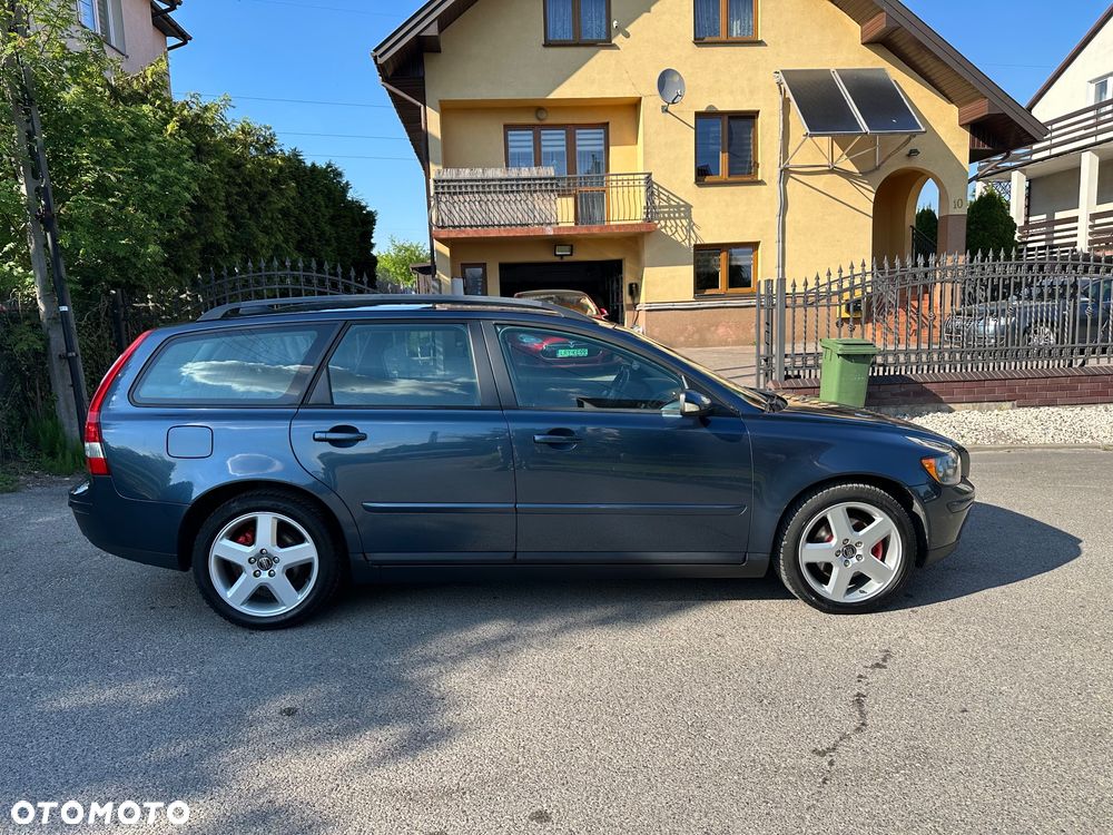 Volvo V50 2.4i Momentum - 9