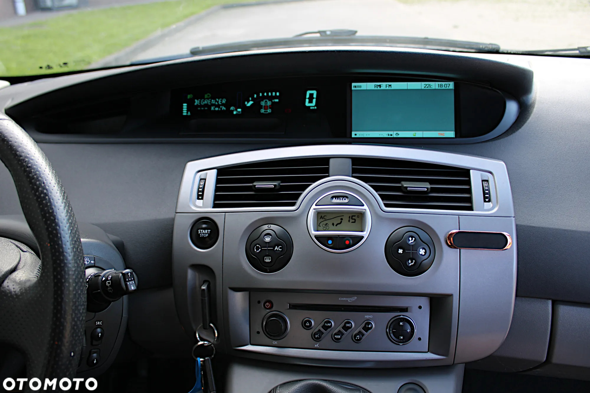 Renault Scenic - 15