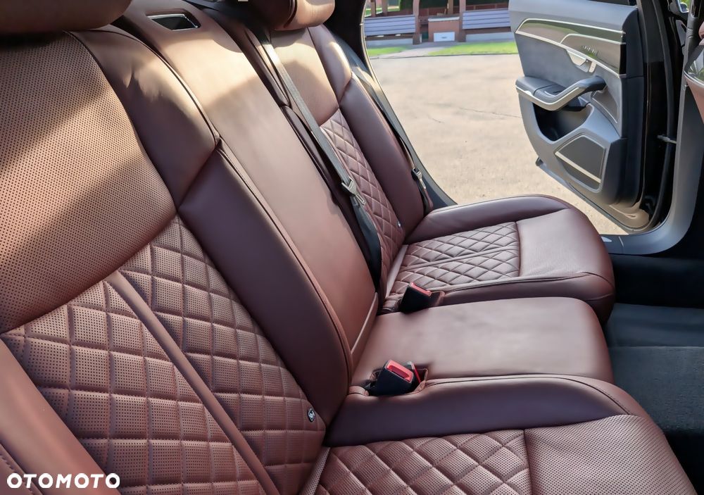 Audi S8 - 31