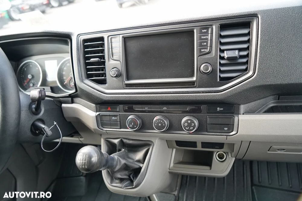 Volkswagen CRAFTER / CONTAINER / DHOLLANDIA LIFT / 2019 / TWIN / 3 LOCURI / - 28