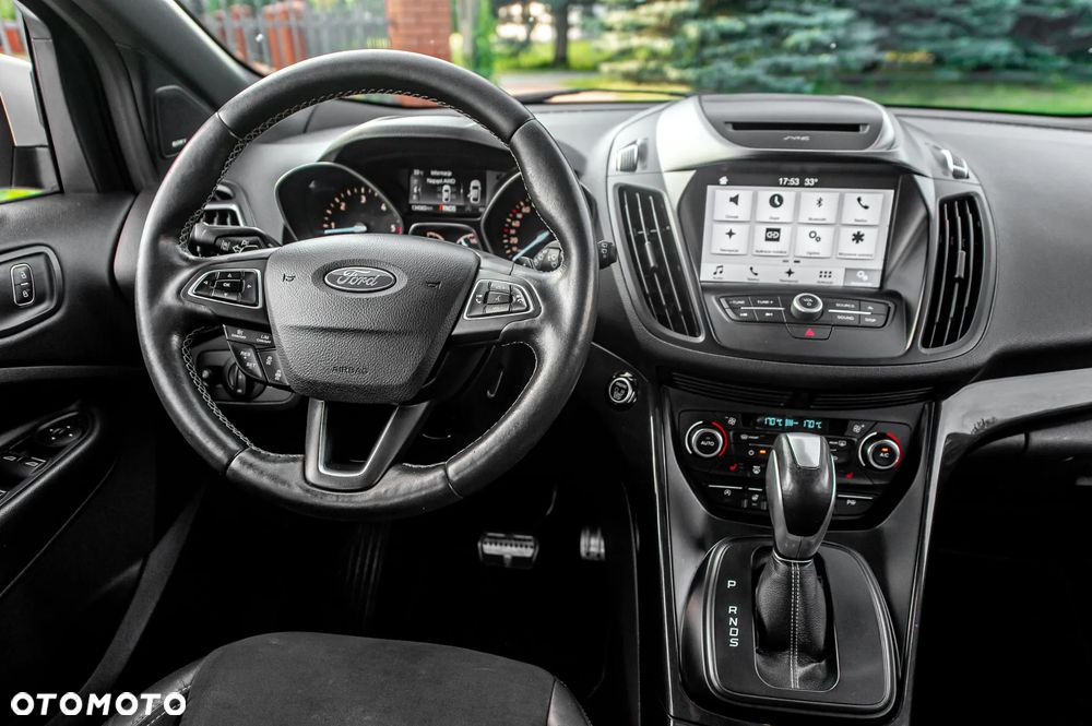 Ford Kuga 2.0 TDCi AWD ST-Line - 19