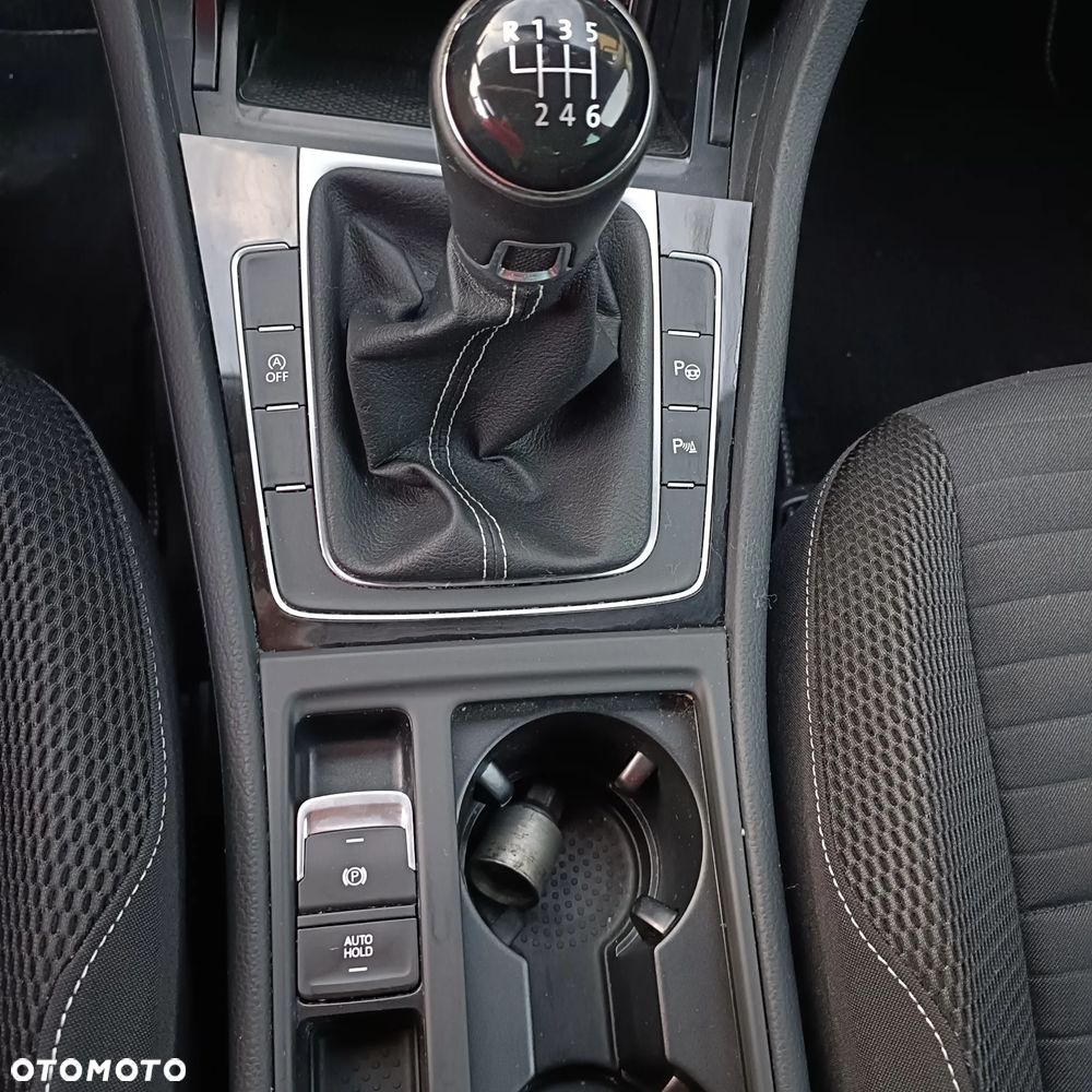 Volkswagen Golf 1.4 TSI BlueMotion Technology Cup - 12