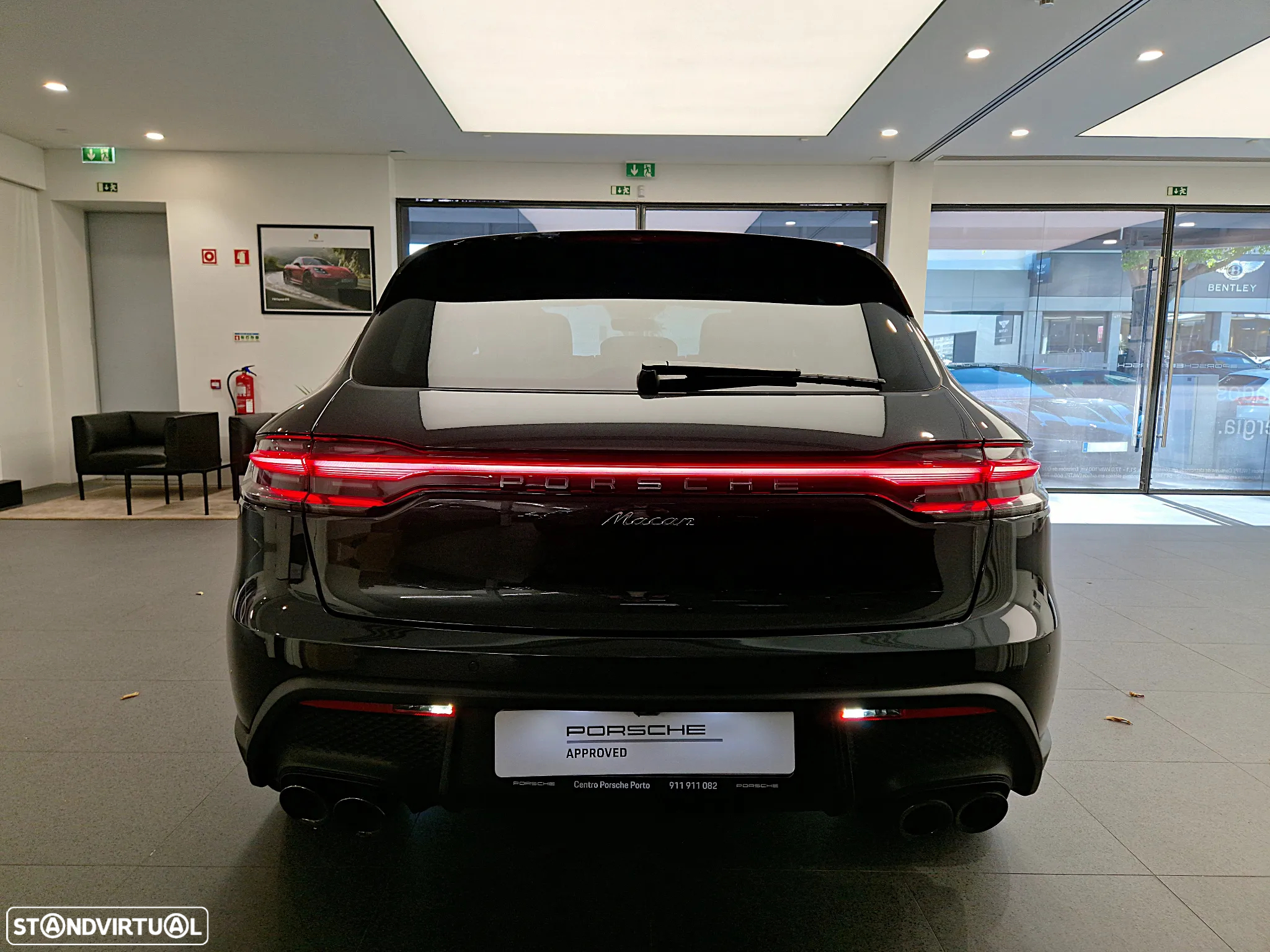 Porsche Macan Standard - 4
