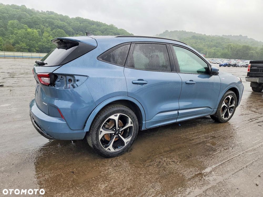 Ford Escape 2.0 EcoBoost AWD Titanium - 5