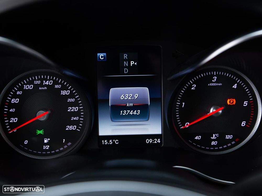 Mercedes-Benz C 200 - 21