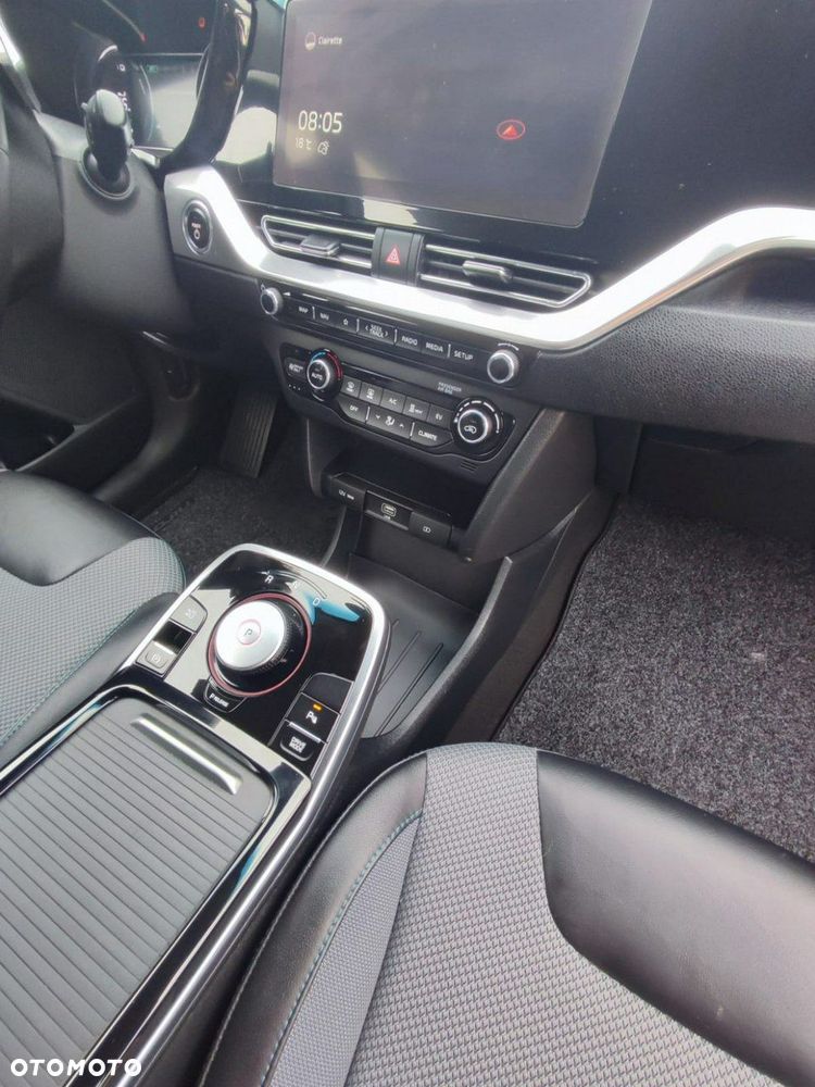 Kia Niro - 34