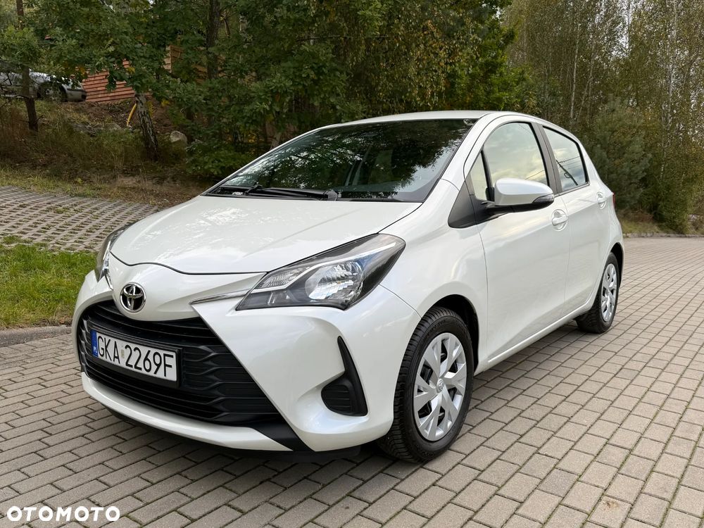 Toyota Yaris 1.5 Dynamic - 1