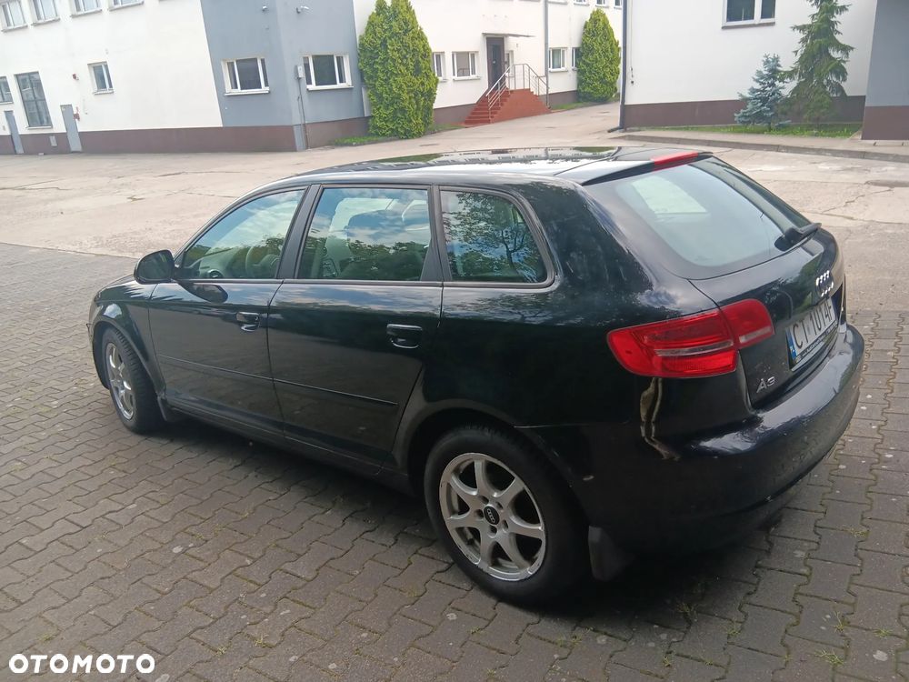 Audi A3 Sportback 1.6 Ambition - 2