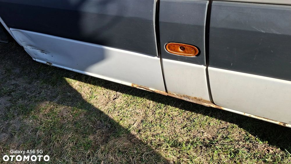 Volkswagen CRAFTER - 8