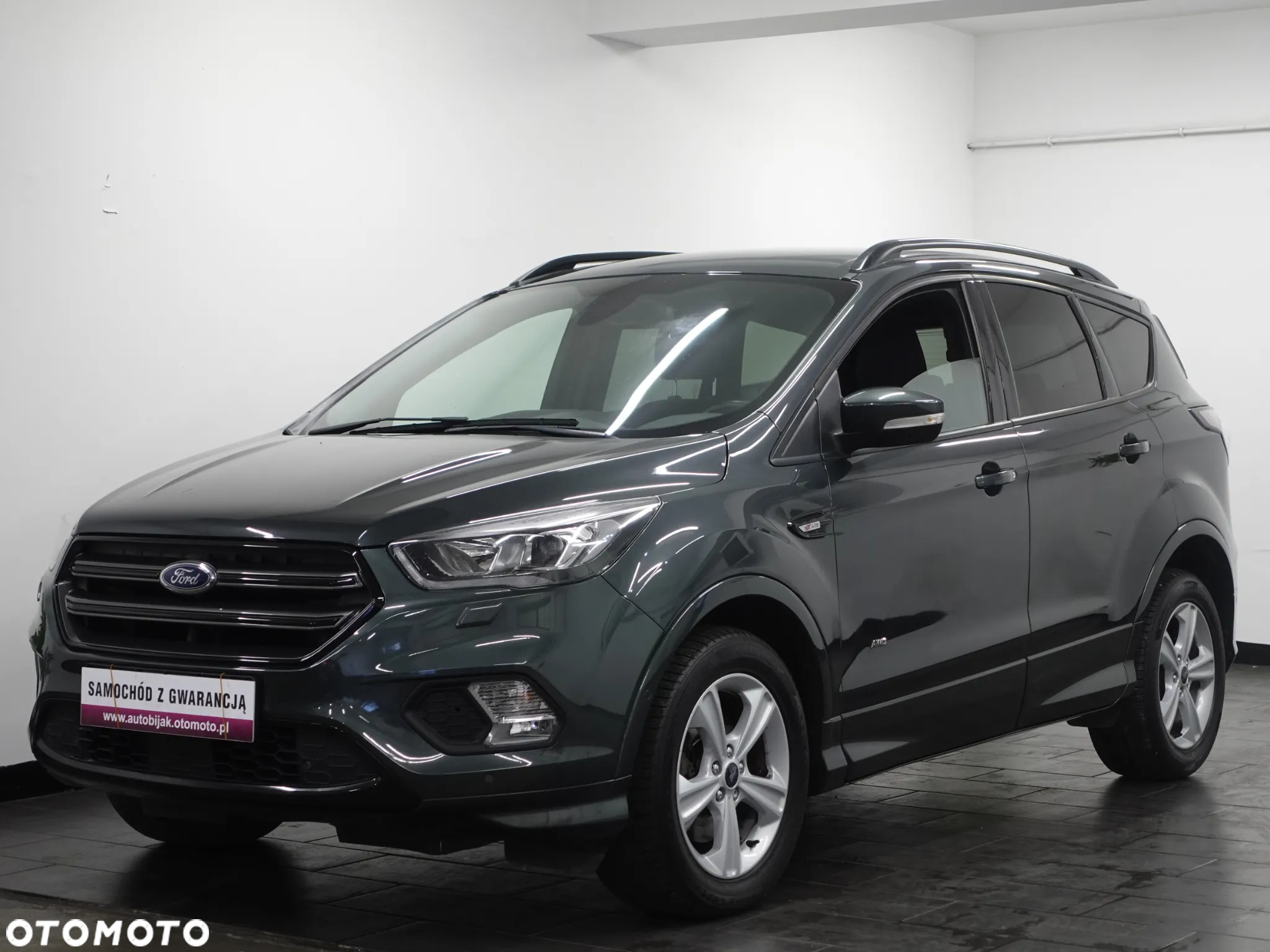 Ford Kuga 2.0 TDCi AWD ST-Line - 3