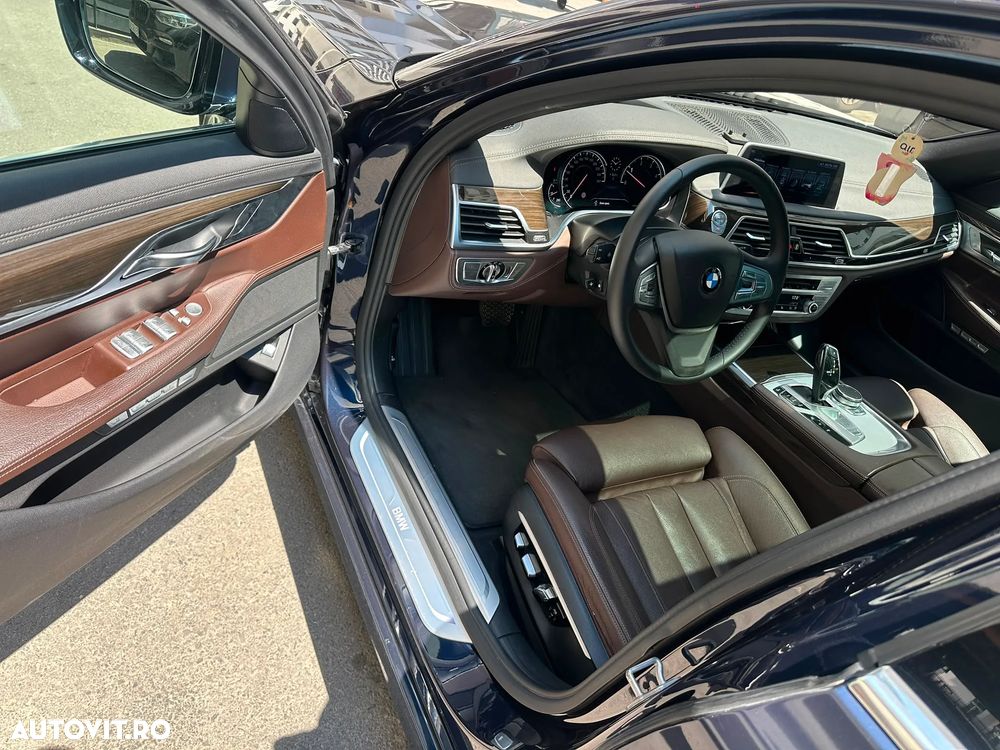 BMW Seria 7 730Ld - 3