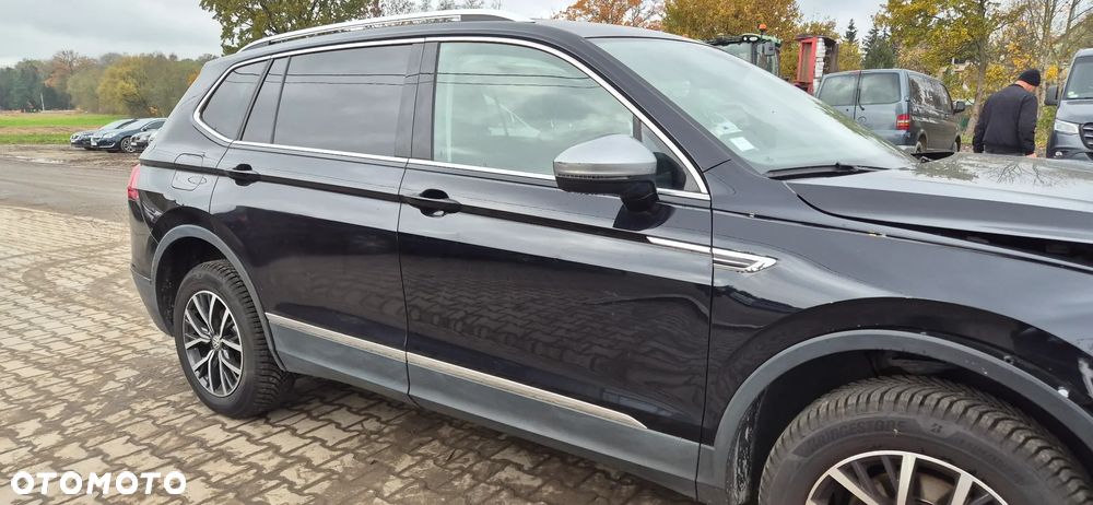 Volkswagen Tiguan - 16