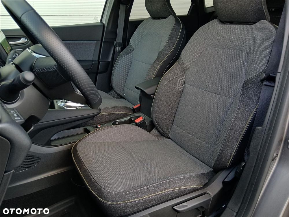 Renault Symbioz - 11