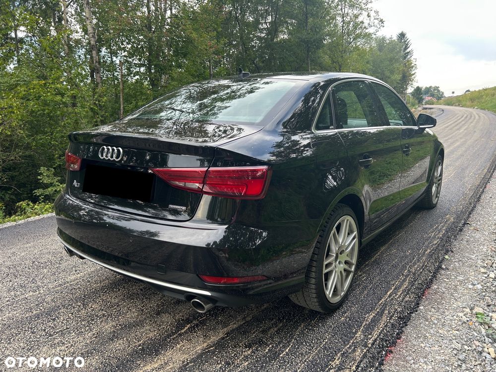 Audi A3 Limousine 40 TFSI Quattro S tronic - 4