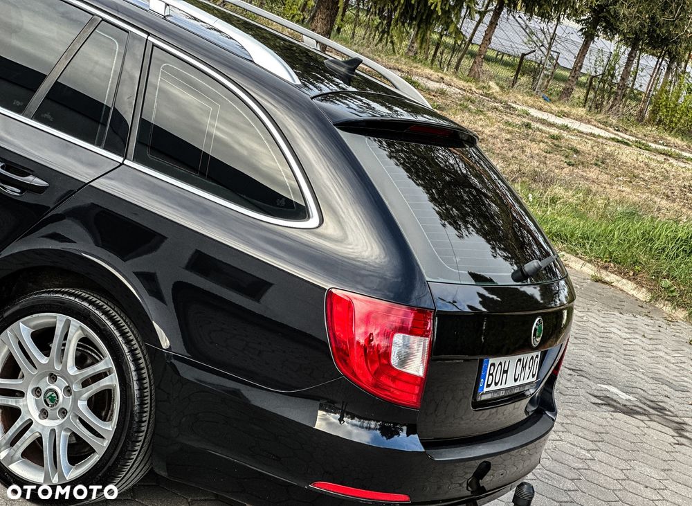 Skoda Superb 2.0 TDI DSG Exclusive - 13