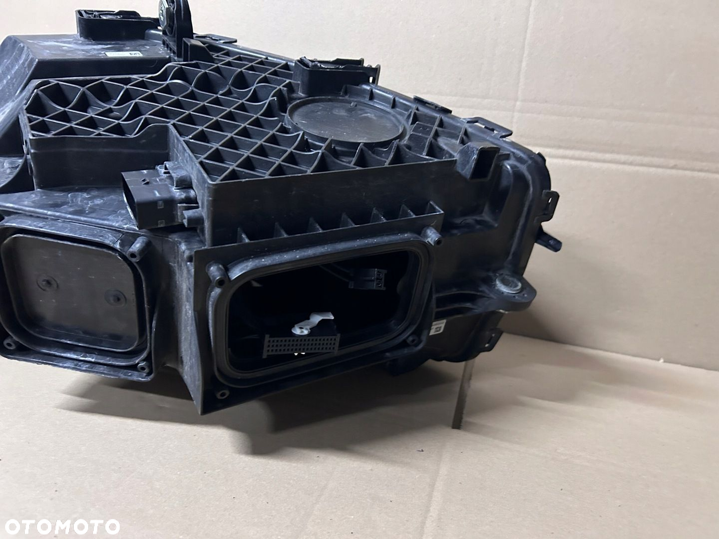 LAMPA PRAWY PRZÓD MERCEDES GLC W253 A2539065201 FULL LED - 7