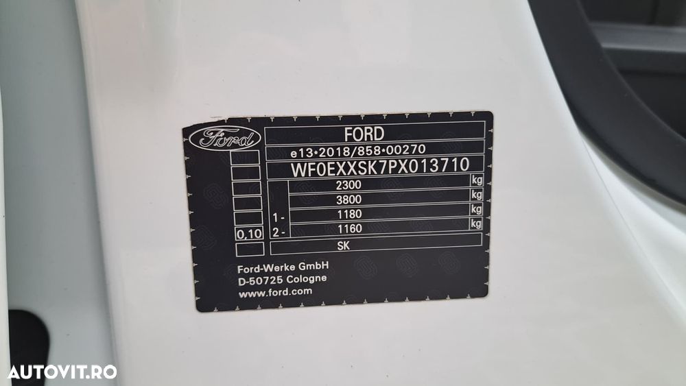 Ford Tourneo Connect 2.0L EcoBlue LWB Titanium - 40