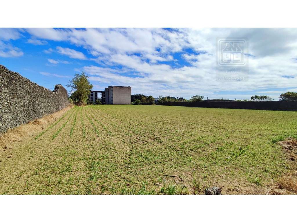 VENDA de TERRENO com potencial para Construção - São José, Ponta De... - Grande imagem: 3/11