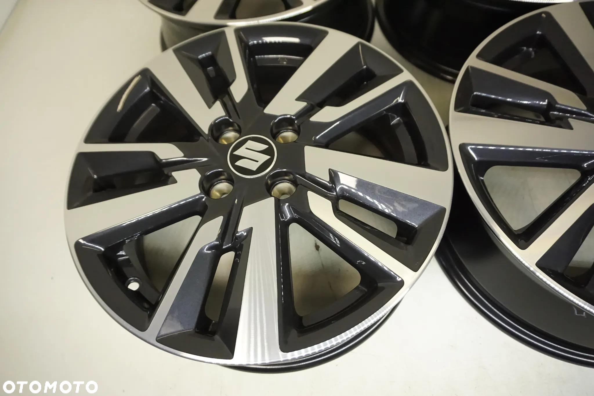FELGI ALUMINIOWE 16 SUZUKI BALENO IGNIS SWIFT 4X100 - 3